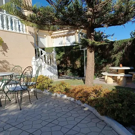 Appartamento Quaint Ground Floor With Pool Lb1
